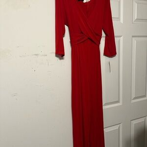 Elegant Red Maxi Dress